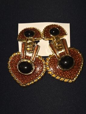 Vintage Gold-Tone Heart Drop DoorKNUCKERS Earrings Enamel Earrings